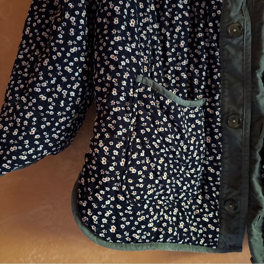 Blank NYC Reversible Quilted Floral Jacket Green Small - Picture 3 of 13
